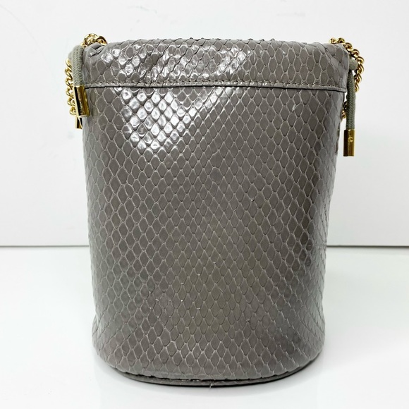 Gucci Python ‘Zumi’ Bucket Crossbody Bag - Picture 8 of 13